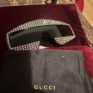 Gucci Hollywood forever collection sunglasses gg357s 001